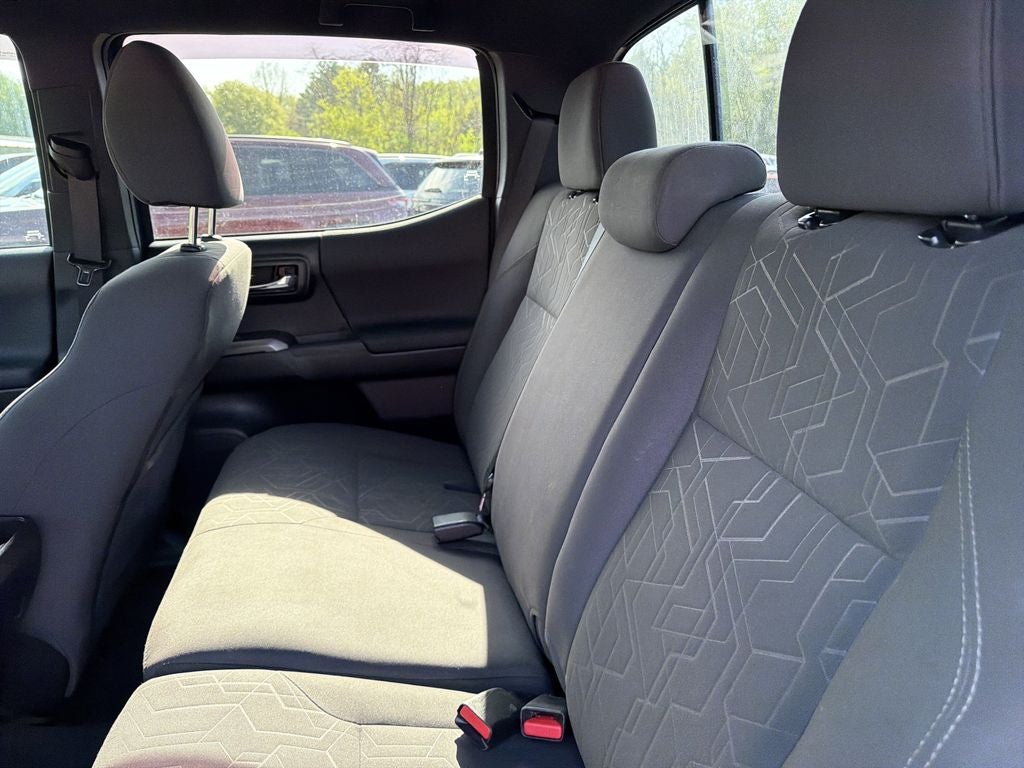 2016 Toyota Tacoma Base