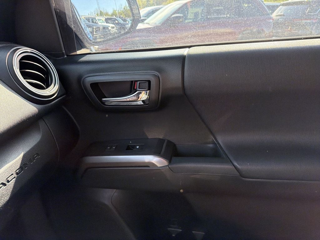 2016 Toyota Tacoma Base