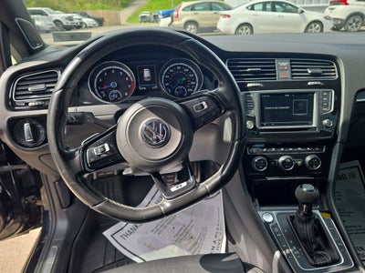 2017 Volkswagen Golf R 4-Door w/DCC & Navigation