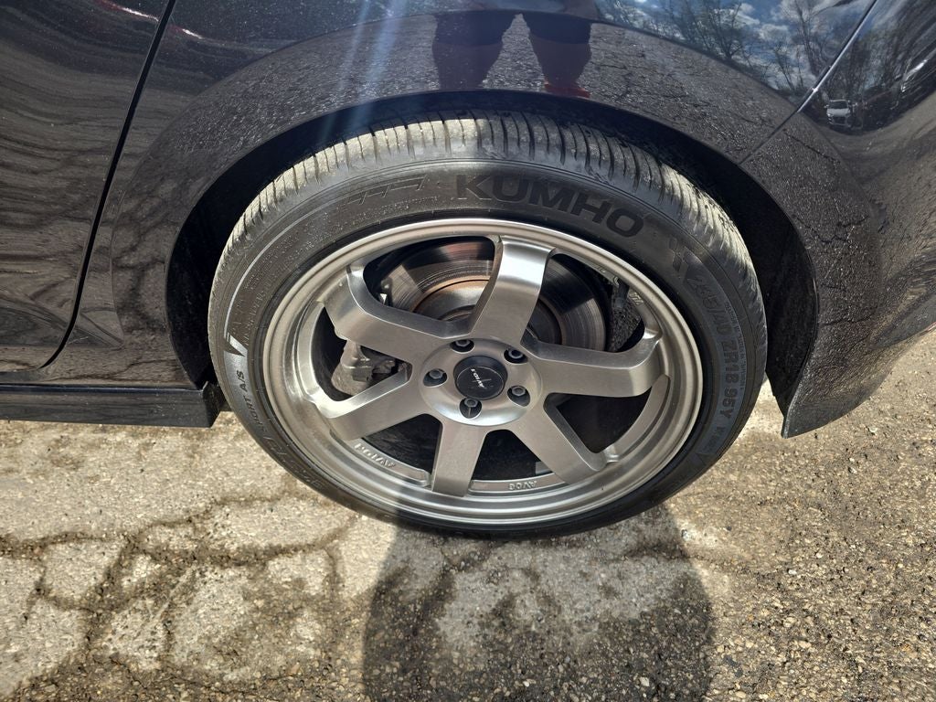 2017 Volkswagen Golf R 4-Door w/DCC & Navigation