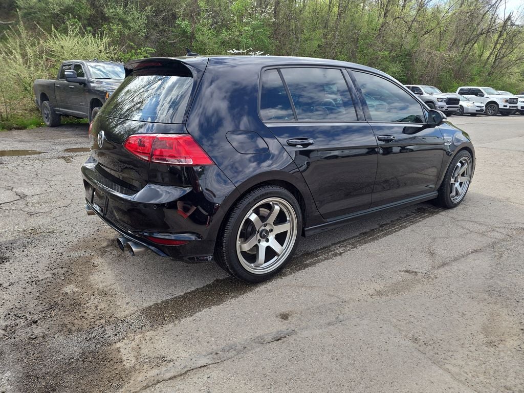 2017 Volkswagen Golf R 4-Door w/DCC & Navigation